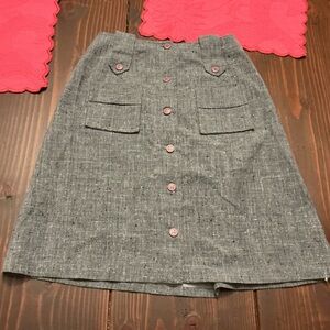 Very Vintage Casual Corner button up skirt